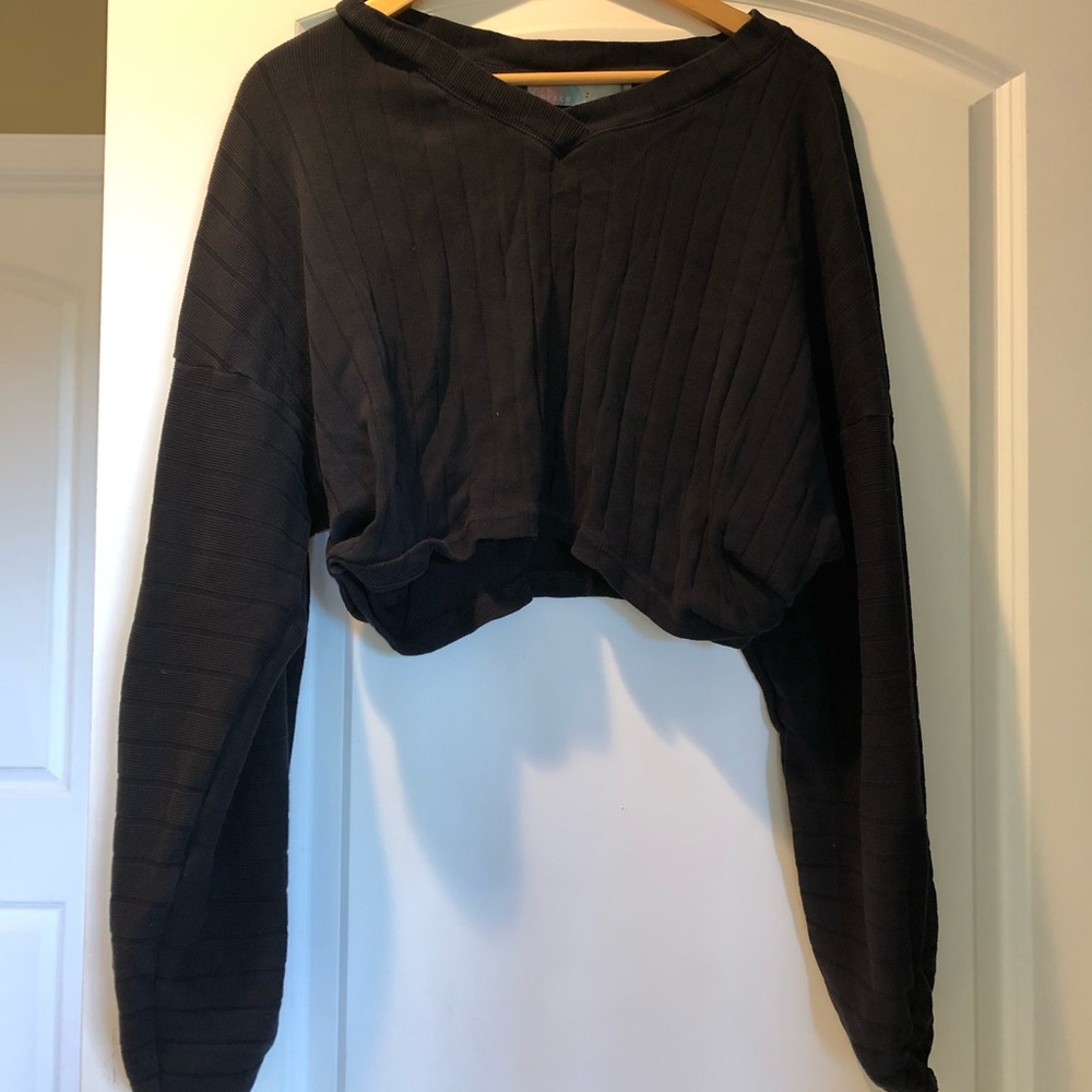 FP Beach long-sleeve cropped tee